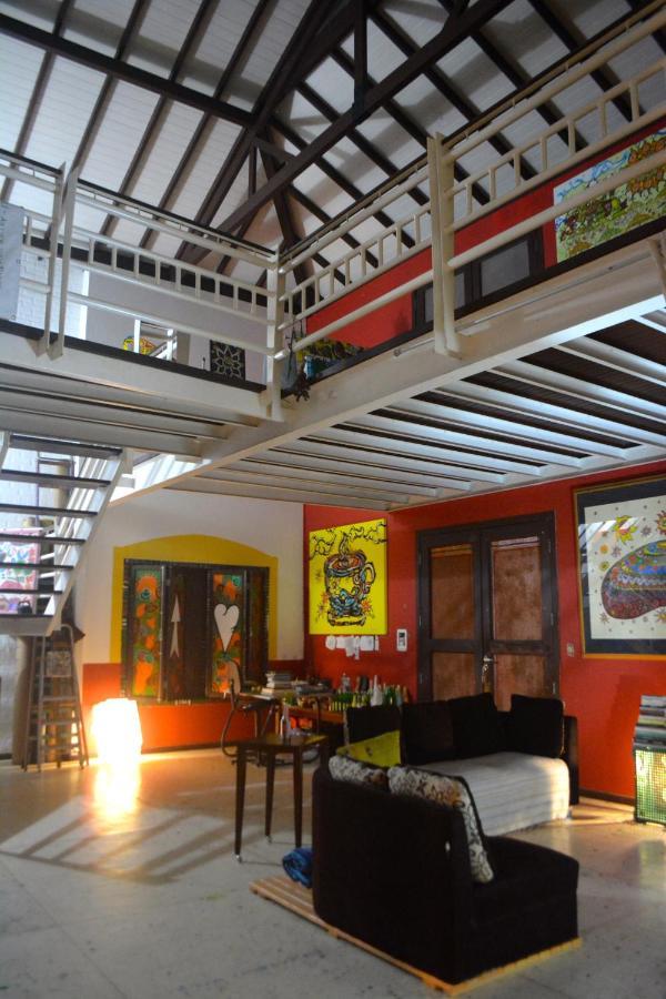 Loft-Atelier 100M Praia ฟลอเรียนอโปลิส ภายนอก รูปภาพ